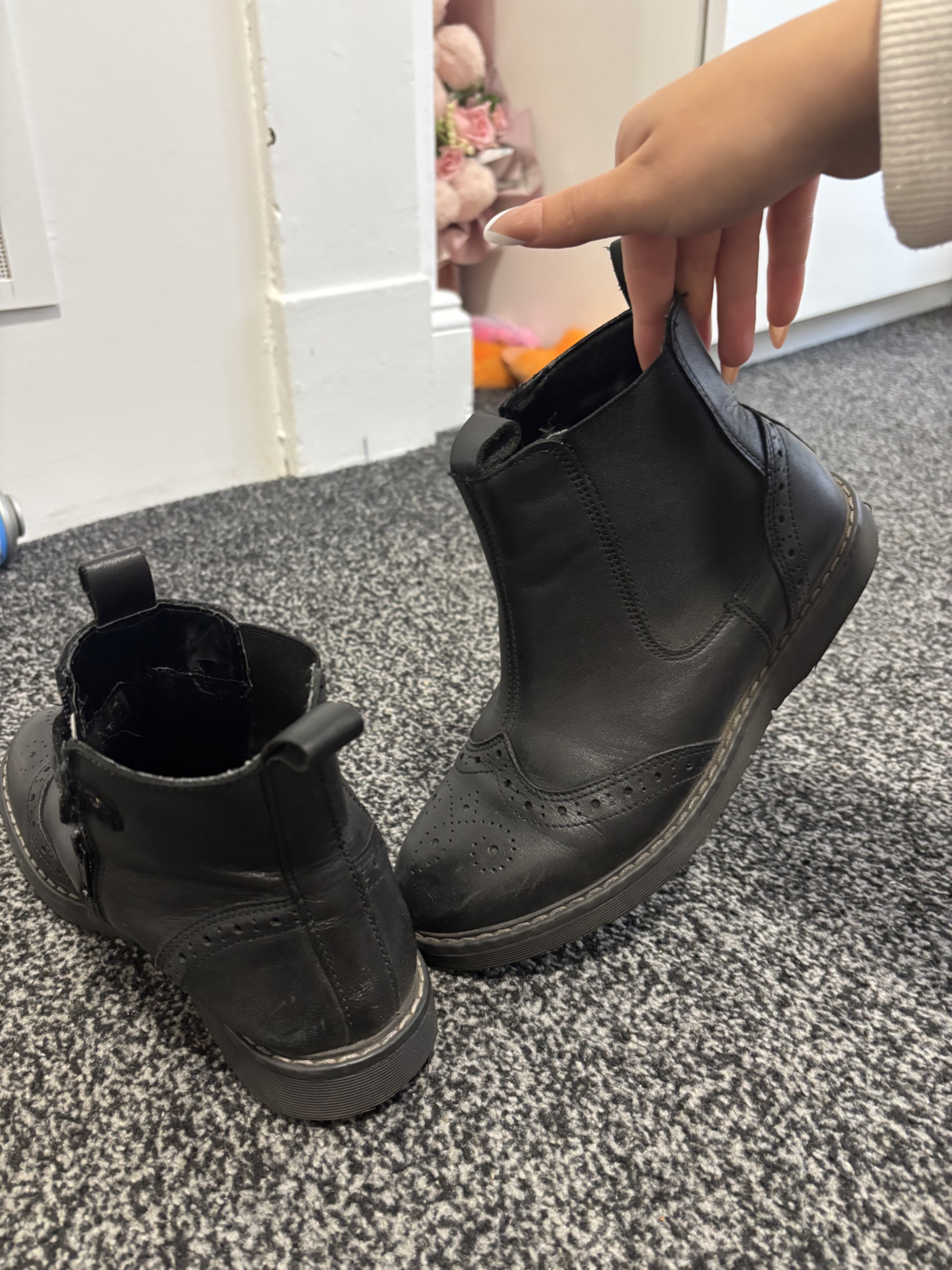 Black Leather Chelsea Brogue Boots Size 37